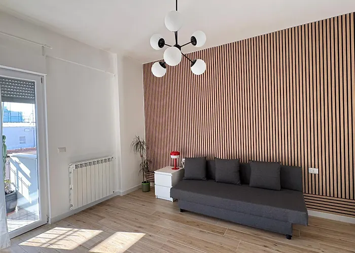 Casa Quintino Sella 208 *